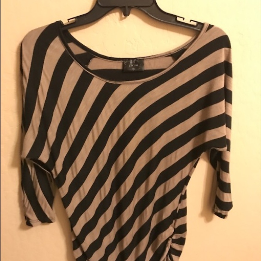 Black and Tan 3/4 sleeve